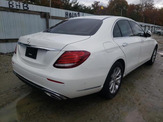 Photo 4 from auction – 2017 MERCEDES-BENZ E 300 with VIN WDDZF4JB8HA215831