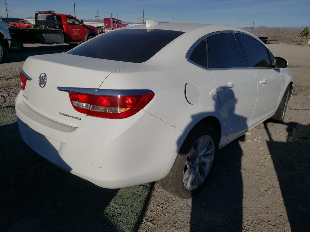 Photo 4 from auction – 2016 BUICK VERANO with VIN 1G4PP5SK7G4154757