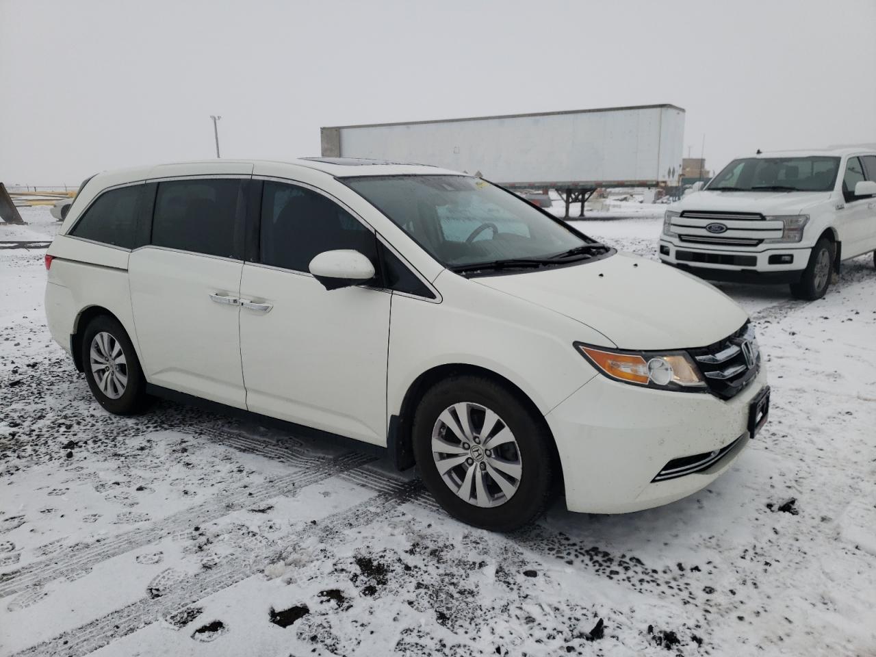 HONDA ODYSSEY EX 2015 with VIN 5FNRL5H63FB502726 - Photo from auction