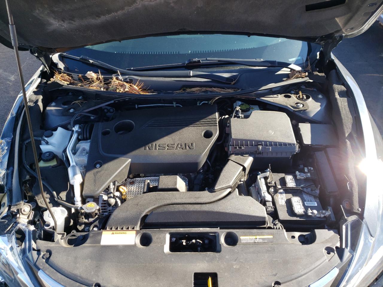 Photo 7 from auction – 2016 NISSAN ALTIMA 2.5 with VIN 1N4AL3AP4GC261199