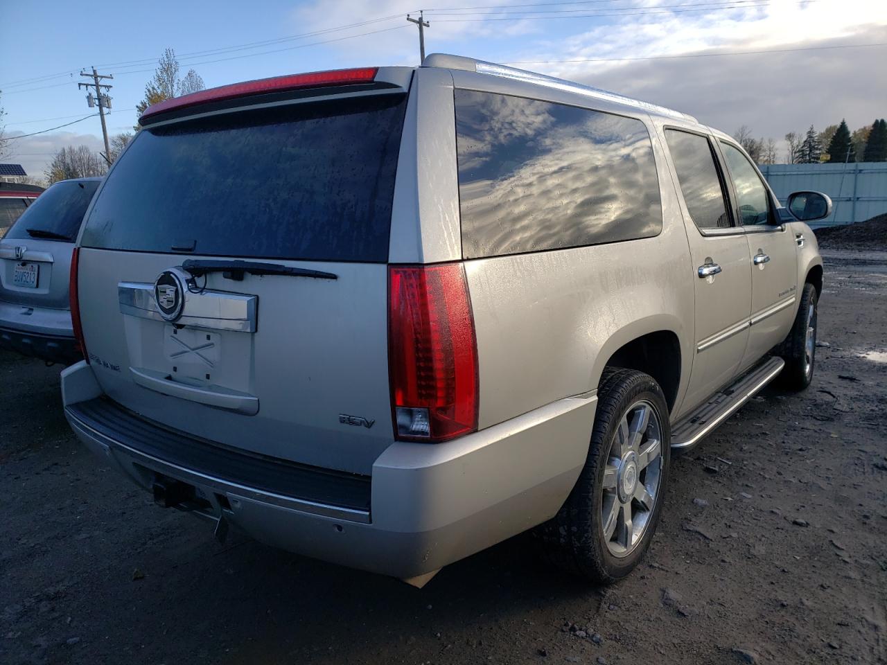 Photo 4 from auction – 2007 CADILLAC ESCALADE E with VIN 1GYFK66857R246370