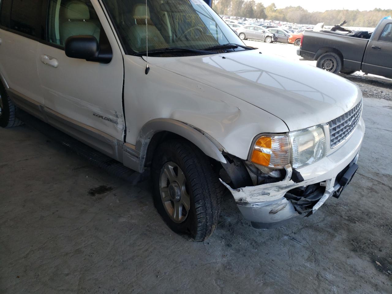 Photo 9 from auction – 2002 FORD EXPLORER L with VIN 1FMZU65E12ZB54438