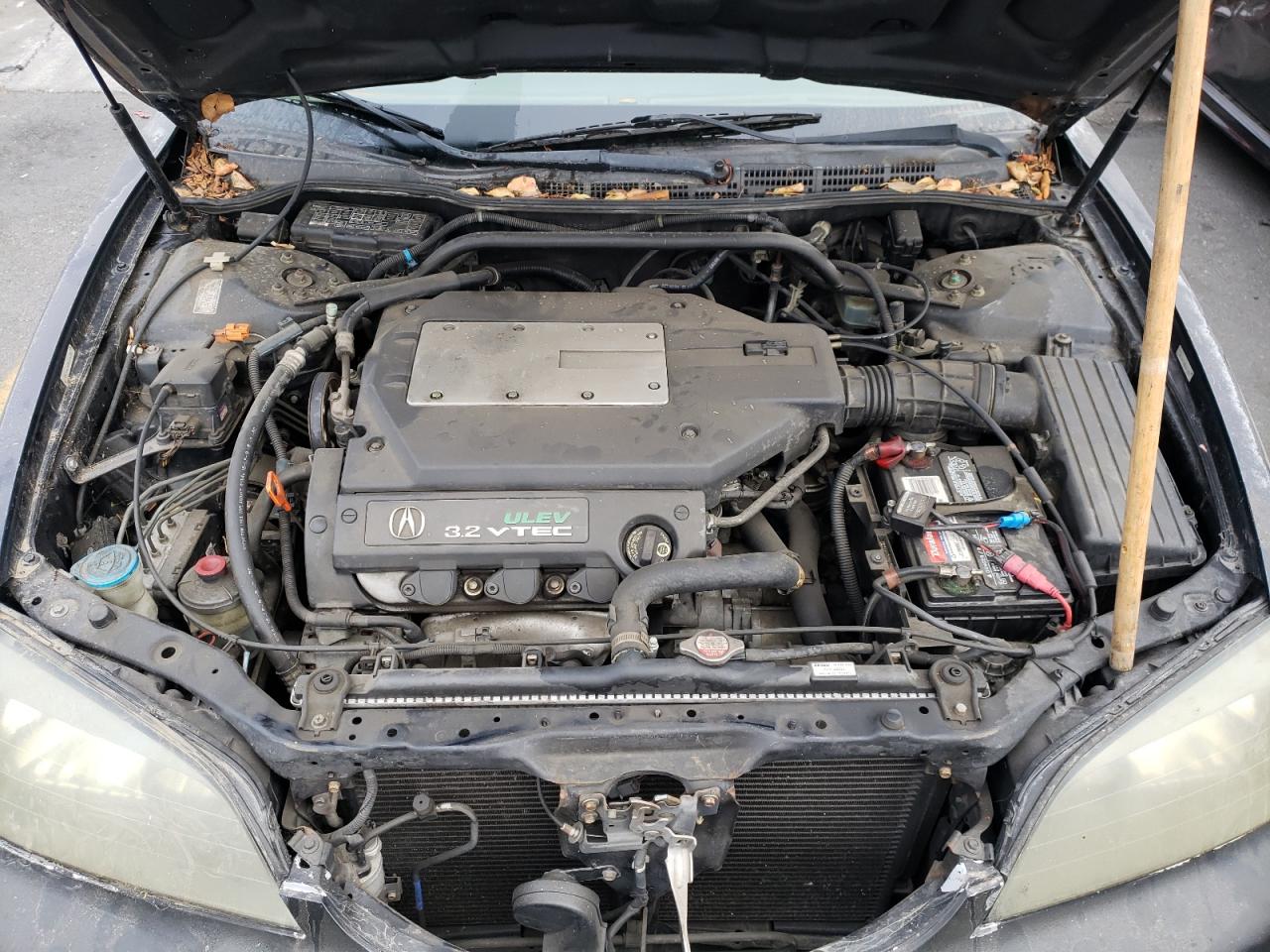Photo 7 from auction – 2003 ACURA 3.2CL with VIN 19UYA42433A004051