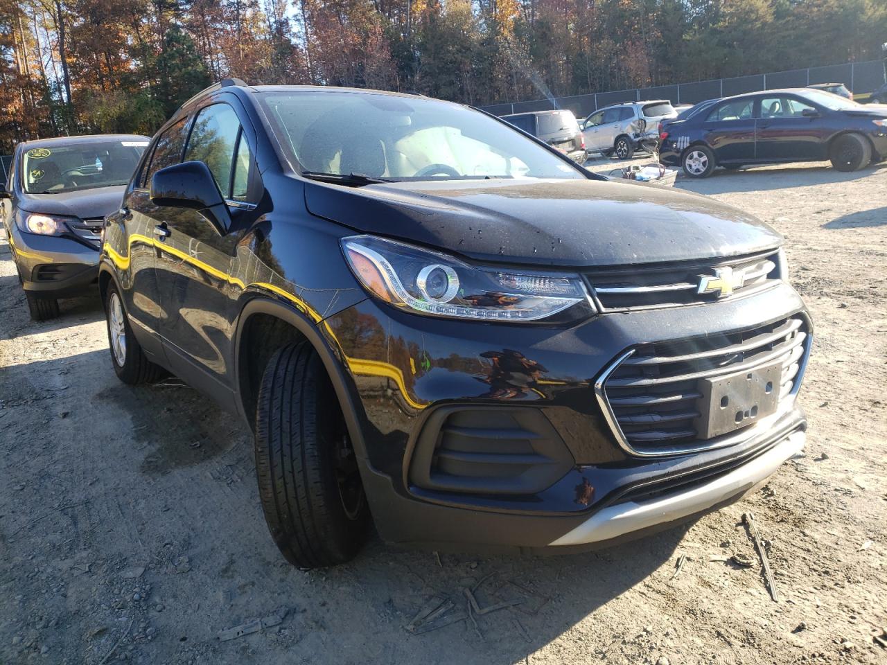 CHEVROLET TRAX 1LT 2020 with VIN KL7CJLSB3LB025703 - Photo from auction
