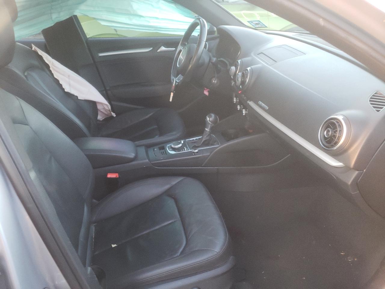 Photo 5 from auction – 2015 AUDI S3 PREMIUM with VIN WAUBFGFF6F1112362