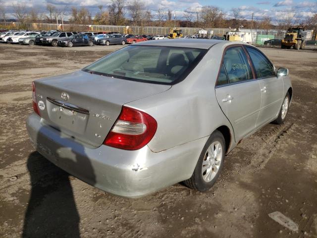 Photo 4 from auction – 2004 TOYOTA CAMRY with VIN 4T1BF32K74U578565