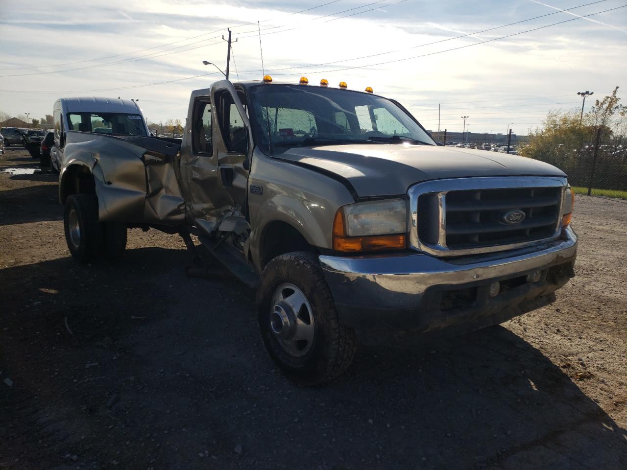 Photo 1 from auction – 2001 FORD F350 SUPER with VIN 1FTWX33F01ED68223