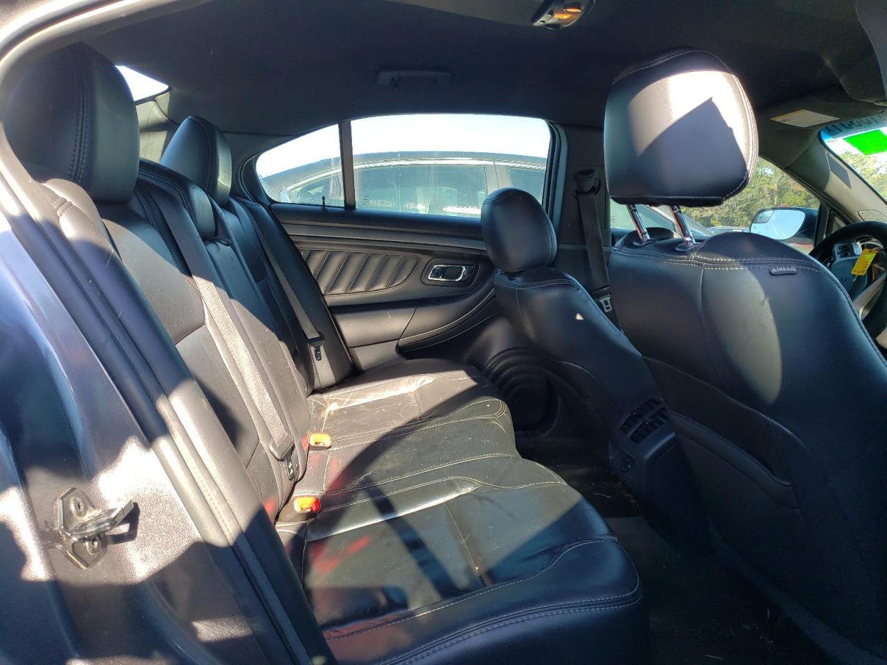 Photo 6 from auction – 2013 FORD TAURUS SEL with VIN 1FAHP2E87DG170979