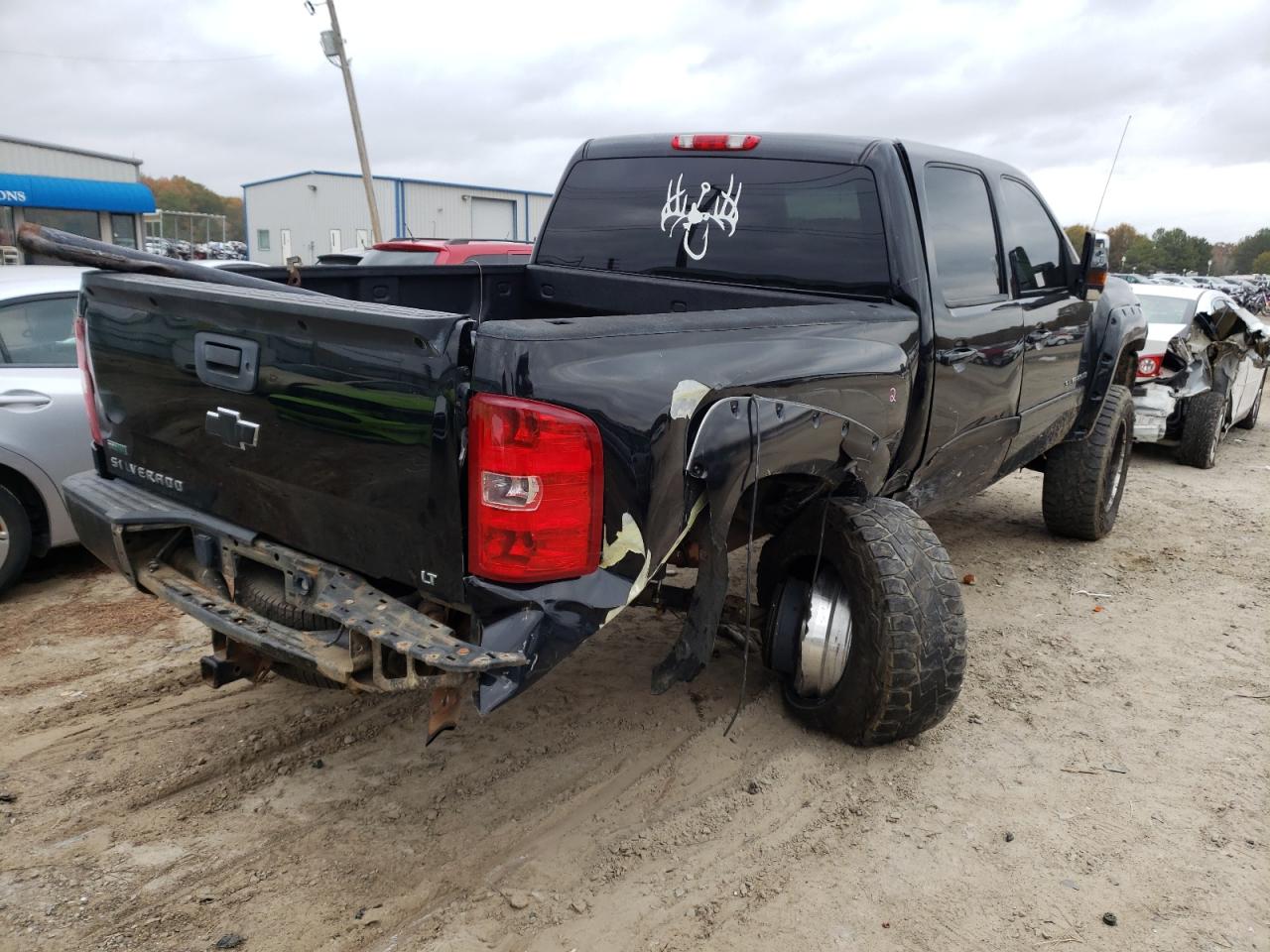 Photo 4 from auction – 2011 CHEVROLET SILVERADO with VIN 3GCPKSE31BG188002