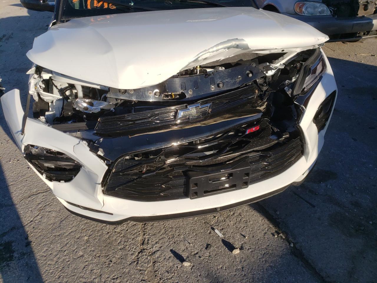 Photo 9 from auction – 2022 CHEVROLET TRAILBLAZE with VIN KL79MTSL9NB023578