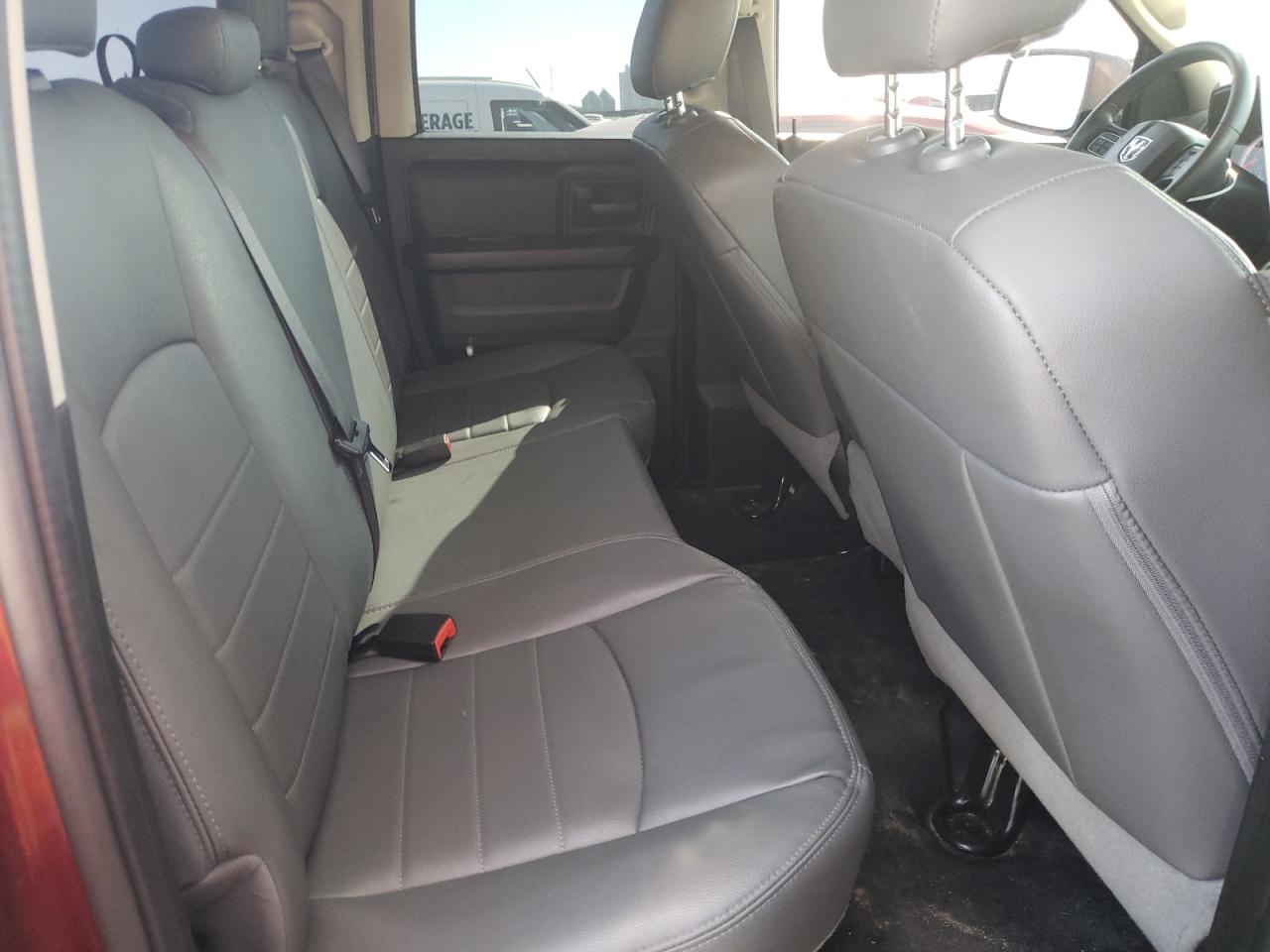 Photo 6 from auction – 2019 RAM 1500 CLASS with VIN 1C6RR6FTXKS731843