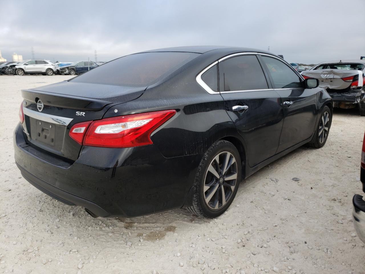 Photo 4 from auction – 2016 NISSAN ALTIMA 2.5 with VIN 1N4AL3AP3GC225018