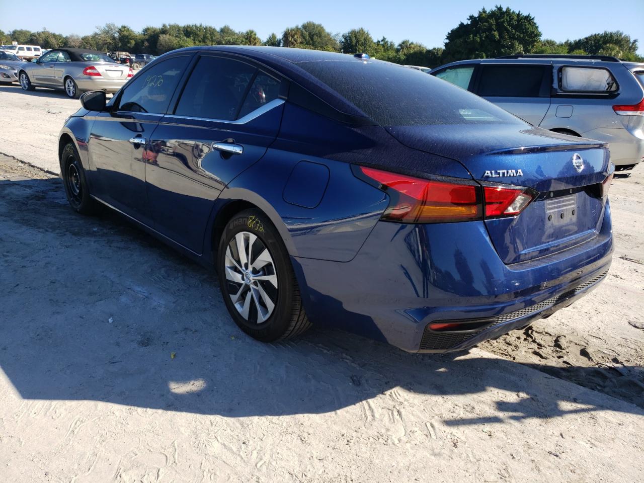 Photo 3 from auction – 2020 NISSAN ALTIMA S with VIN 1N4BL4BV3LC255069