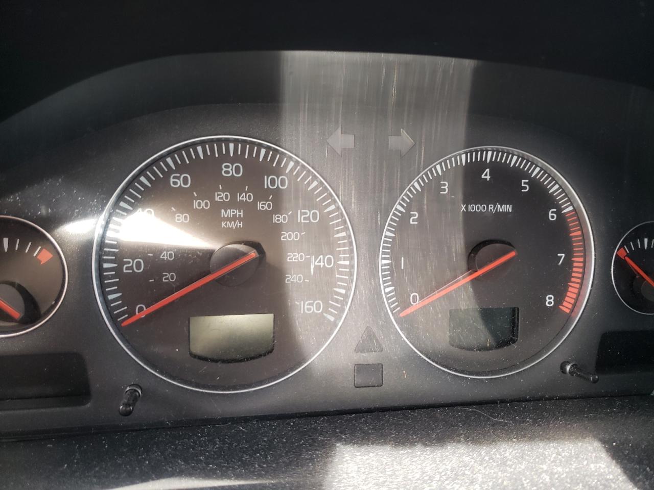 Photo 8 from auction – 2007 VOLVO S60 2.5T with VIN YV1RH592472616889