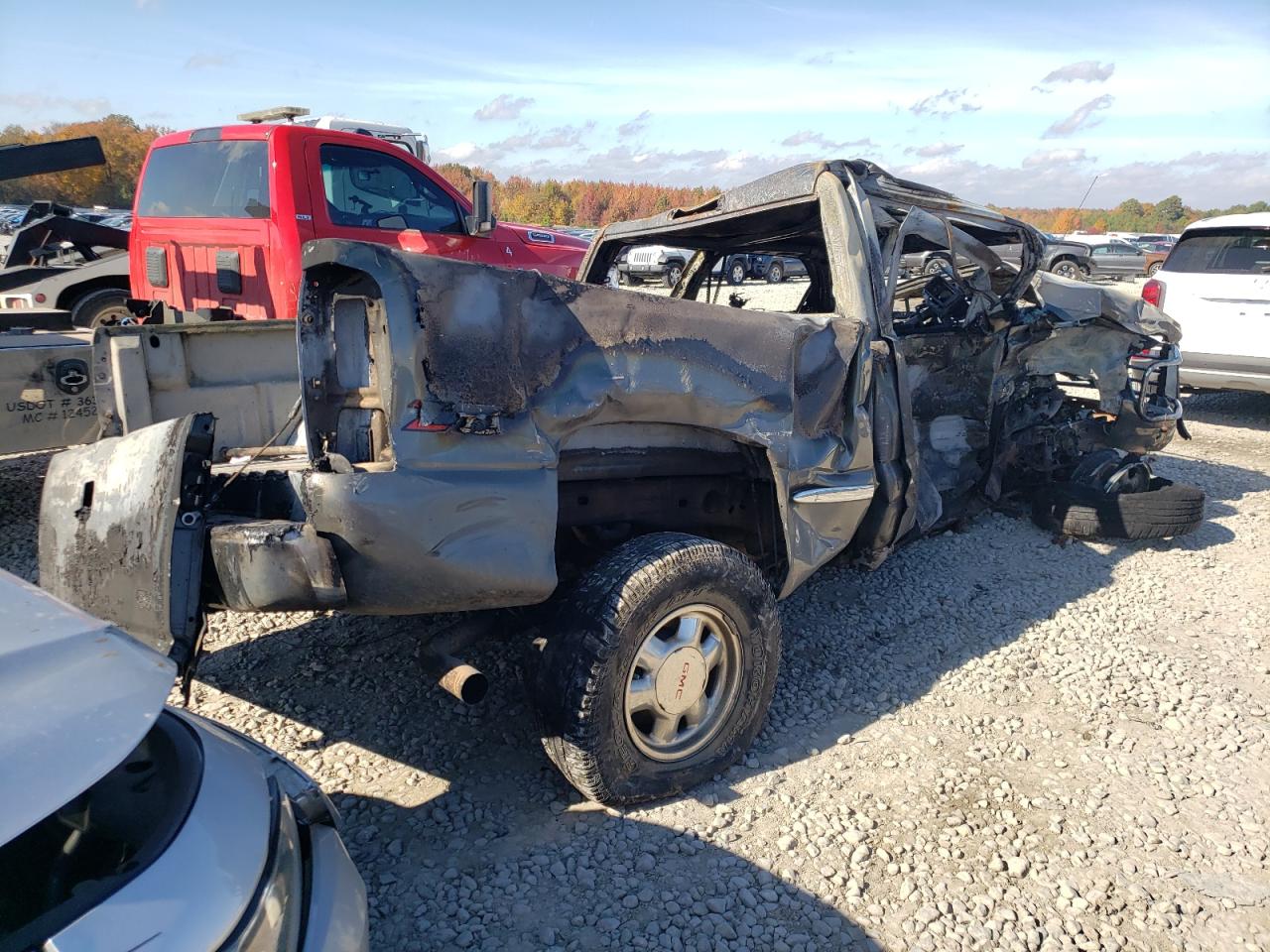 Photo 4 from auction – 2002 GMC NEW SIERRA with VIN 1GTEK19T82E235500