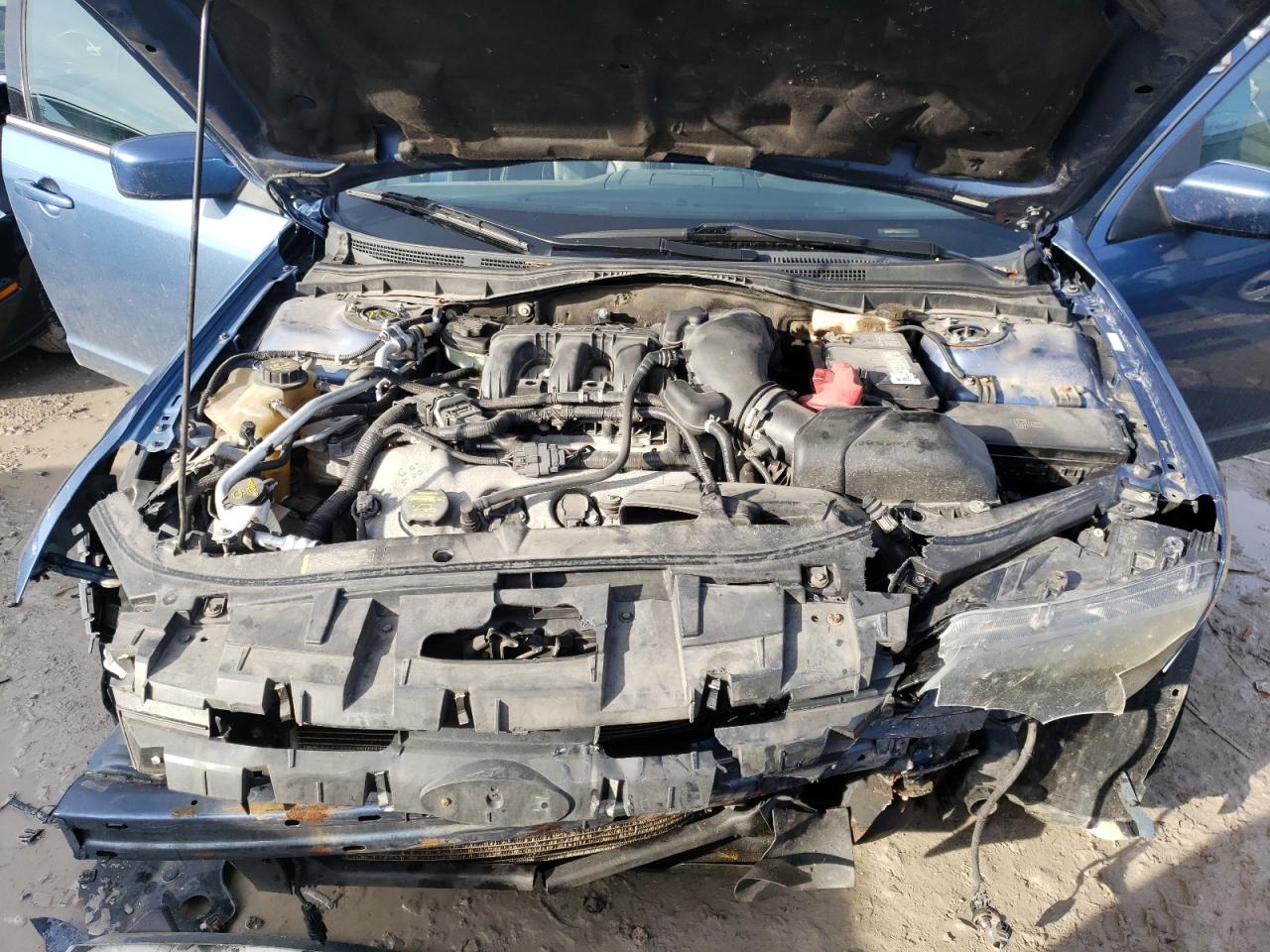 Photo 7 from auction – 2010 FORD FUSION SPO with VIN 3FAHP0KC3AR327232