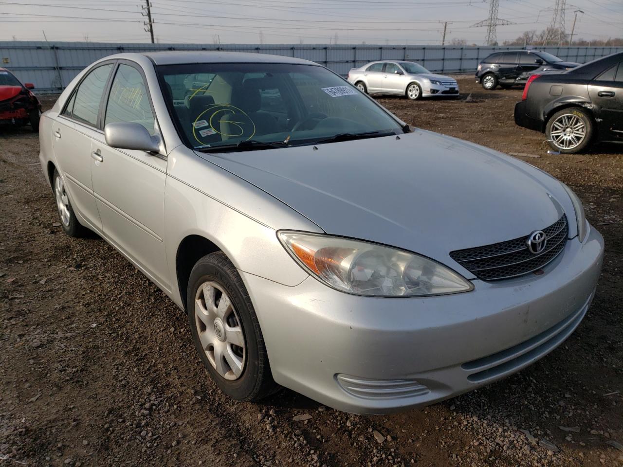 TOYOTA CAMRY LE 2002 with VIN 4T1BE32K32U069105 - Photo from auction