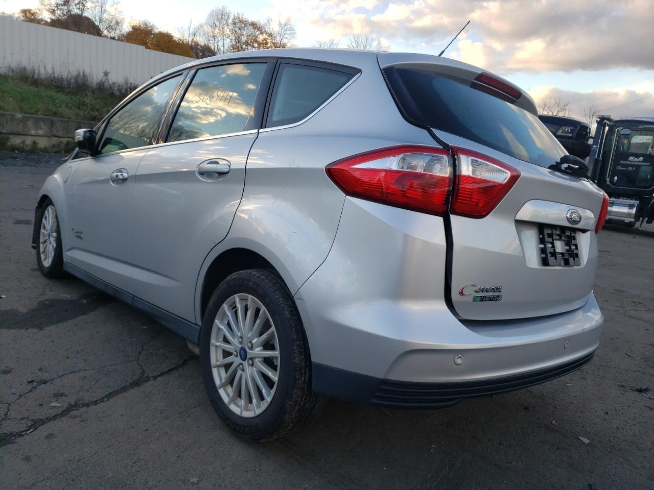 Photo 3 from auction – 2015 FORD C-MAX PREM with VIN 1FADP5CU6FL121220