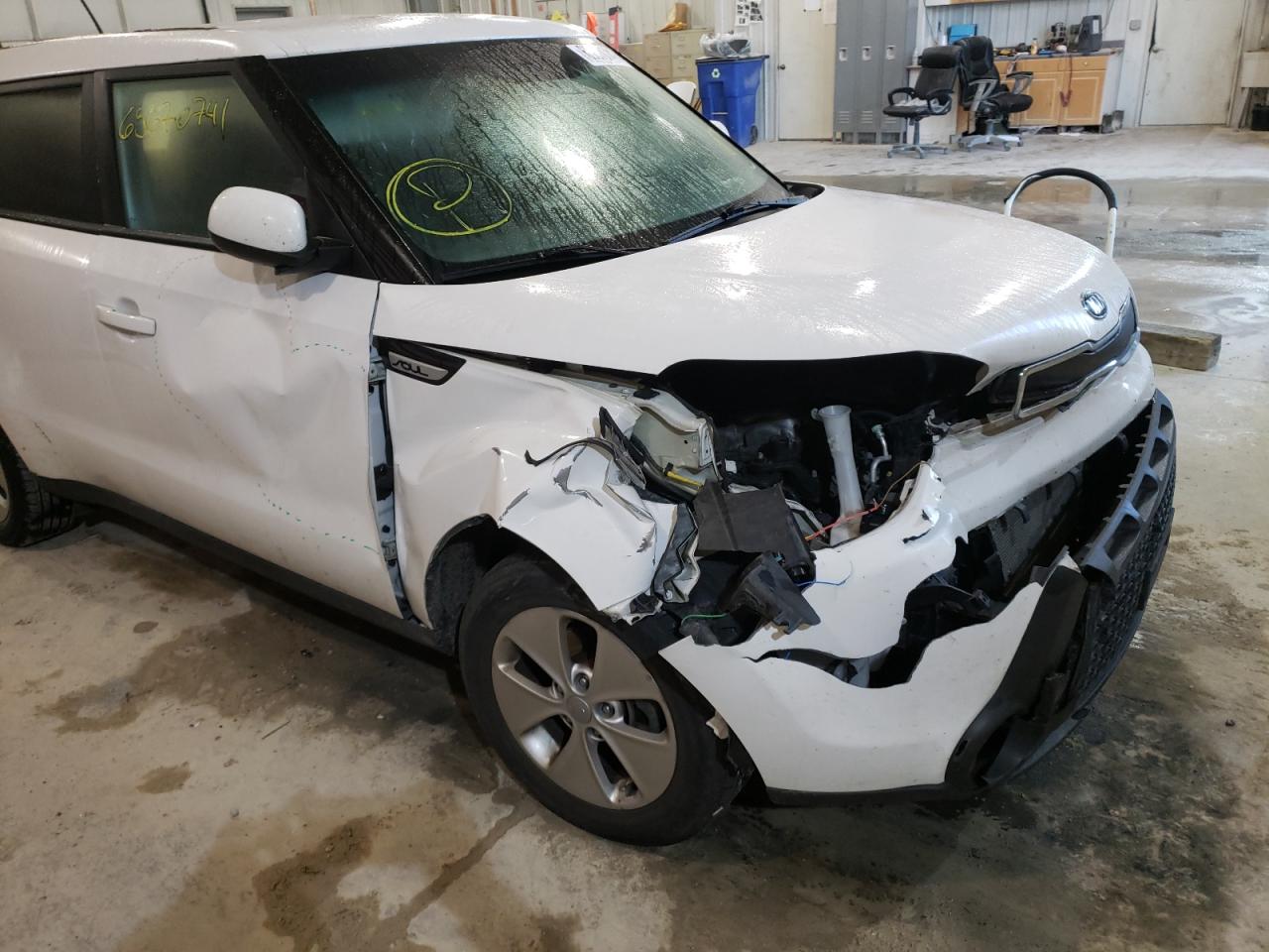 Photo 9 from auction – 2015 KIA SOUL with VIN KNDJN2A20F7132614