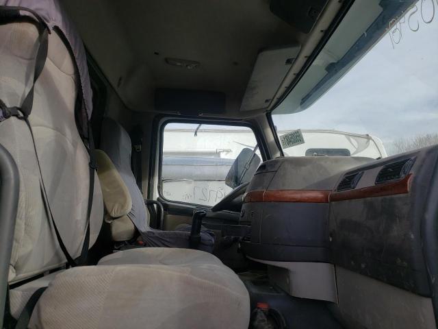 Photo 5 from auction – 2007 VOLVO VHD with VIN 4V5KC9GH67N447042