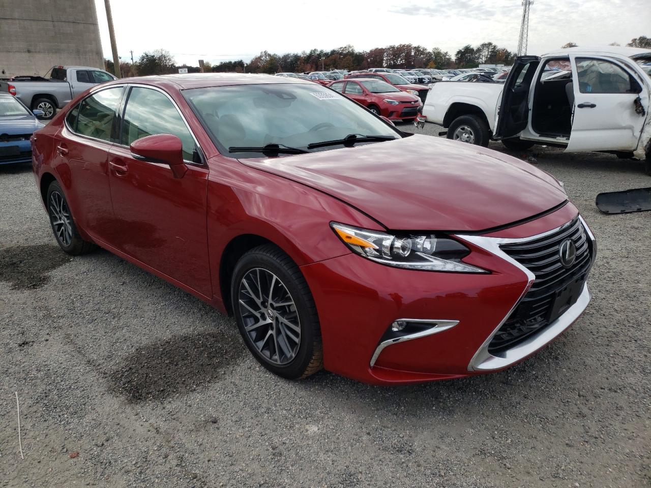 LEXUS ES 350 2017 with VIN 58ABK1GG0HU065399 - Photo from auction