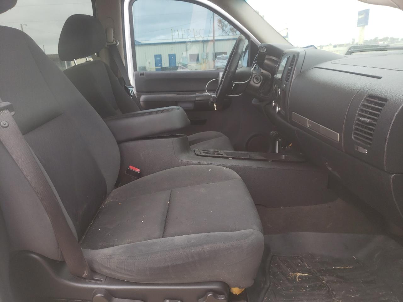 Photo 5 from auction – 2007 GMC NEW SIERRA with VIN 2GTEC13J471596946