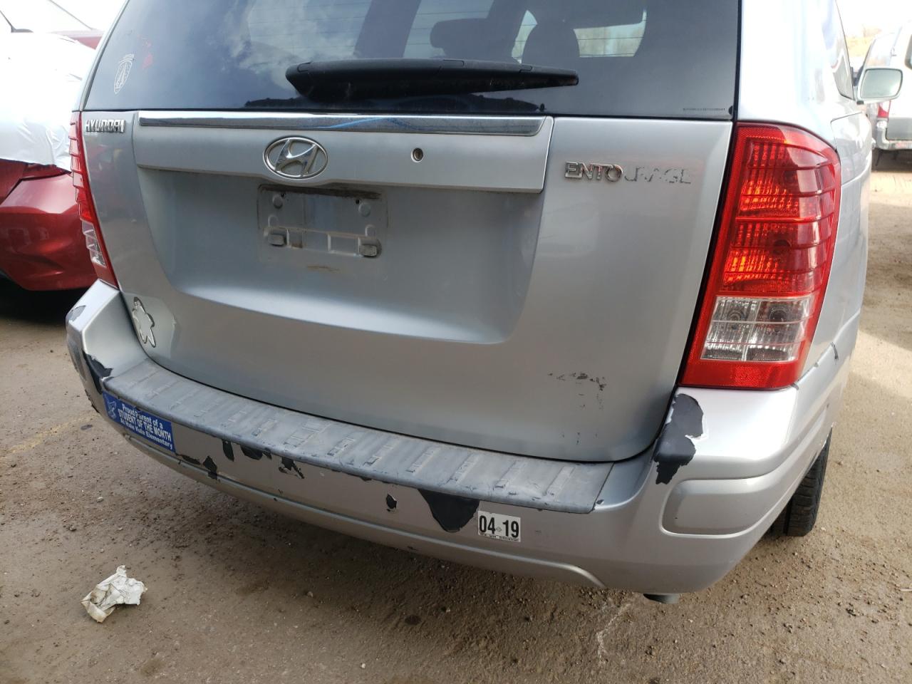 Photo 9 from auction – 2007 HYUNDAI ENTOURAGE with VIN KNDMC233876026041