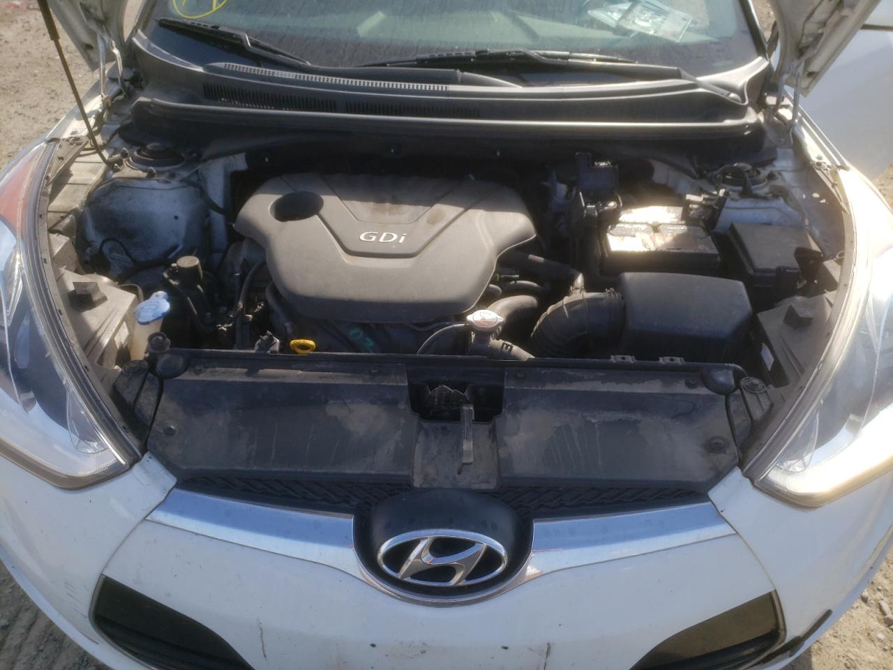 Photo 7 from auction – 2013 HYUNDAI VELOSTER with VIN KMHTC6AD0DU134090
