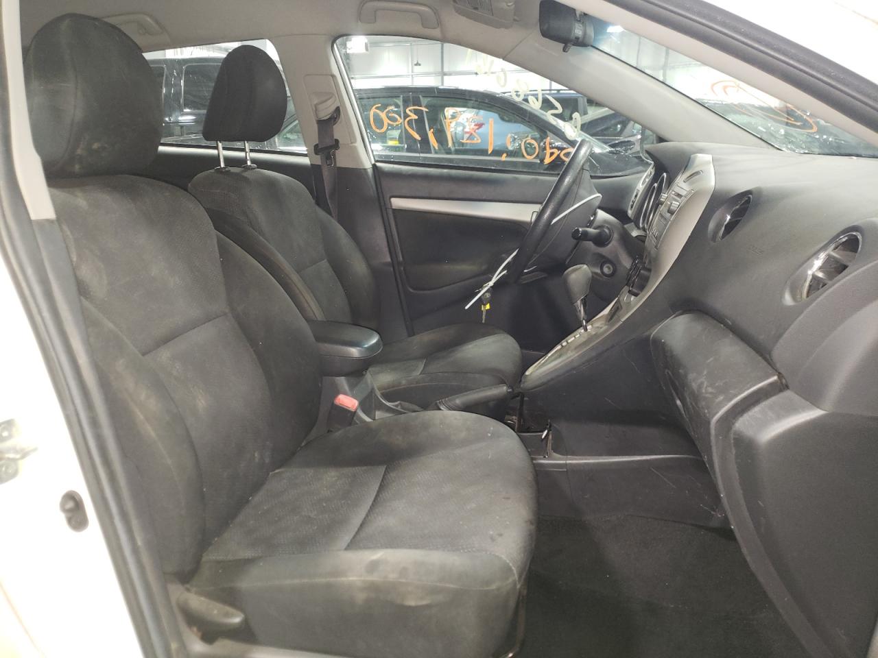 Photo 5 from auction – 2009 TOYOTA COROLLA MA with VIN 2T1KU40E69C146258