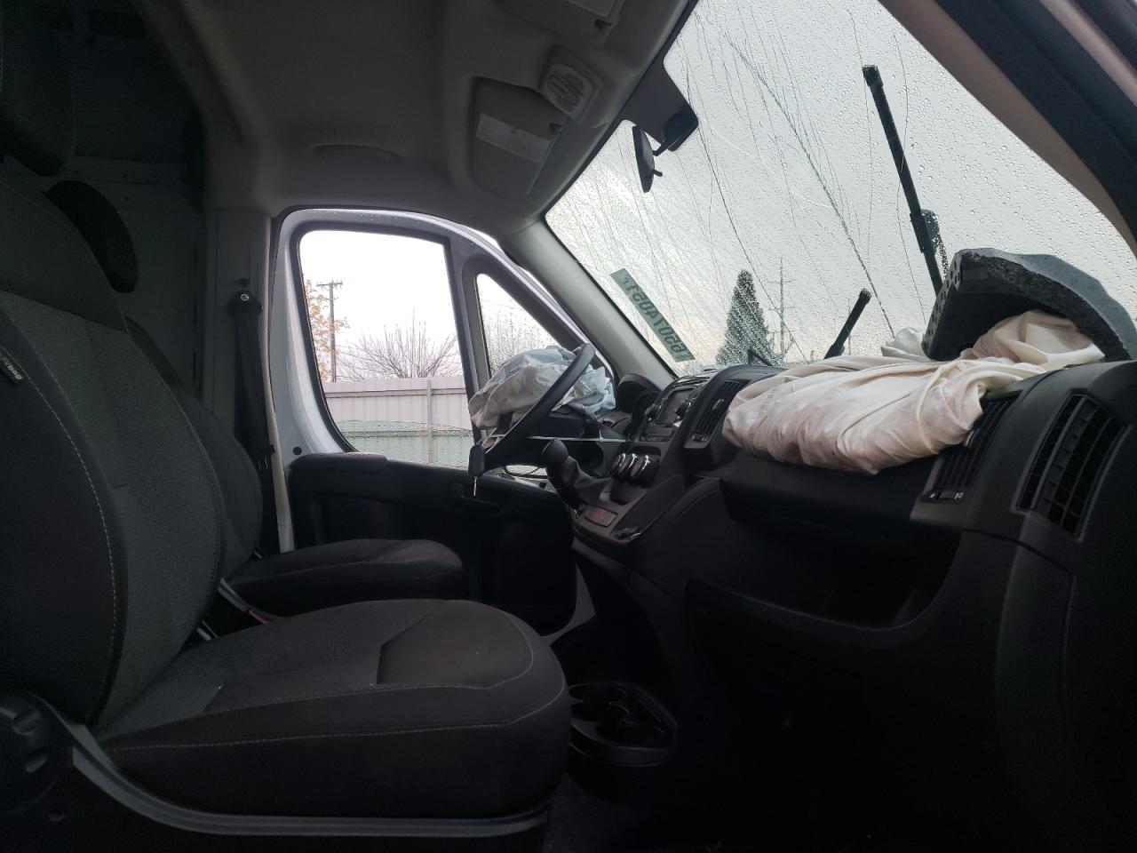 Photo 5 from auction – 2016 RAM PROMASTER with VIN 3C6TRVDD2GE128942