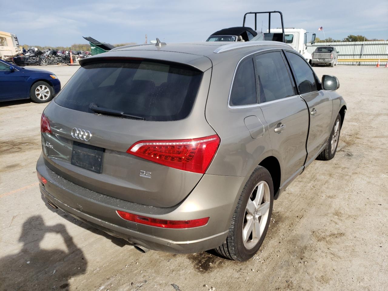 Photo 4 from auction – 2009 AUDI Q5 3.2 with VIN WA1KK78R79A056114