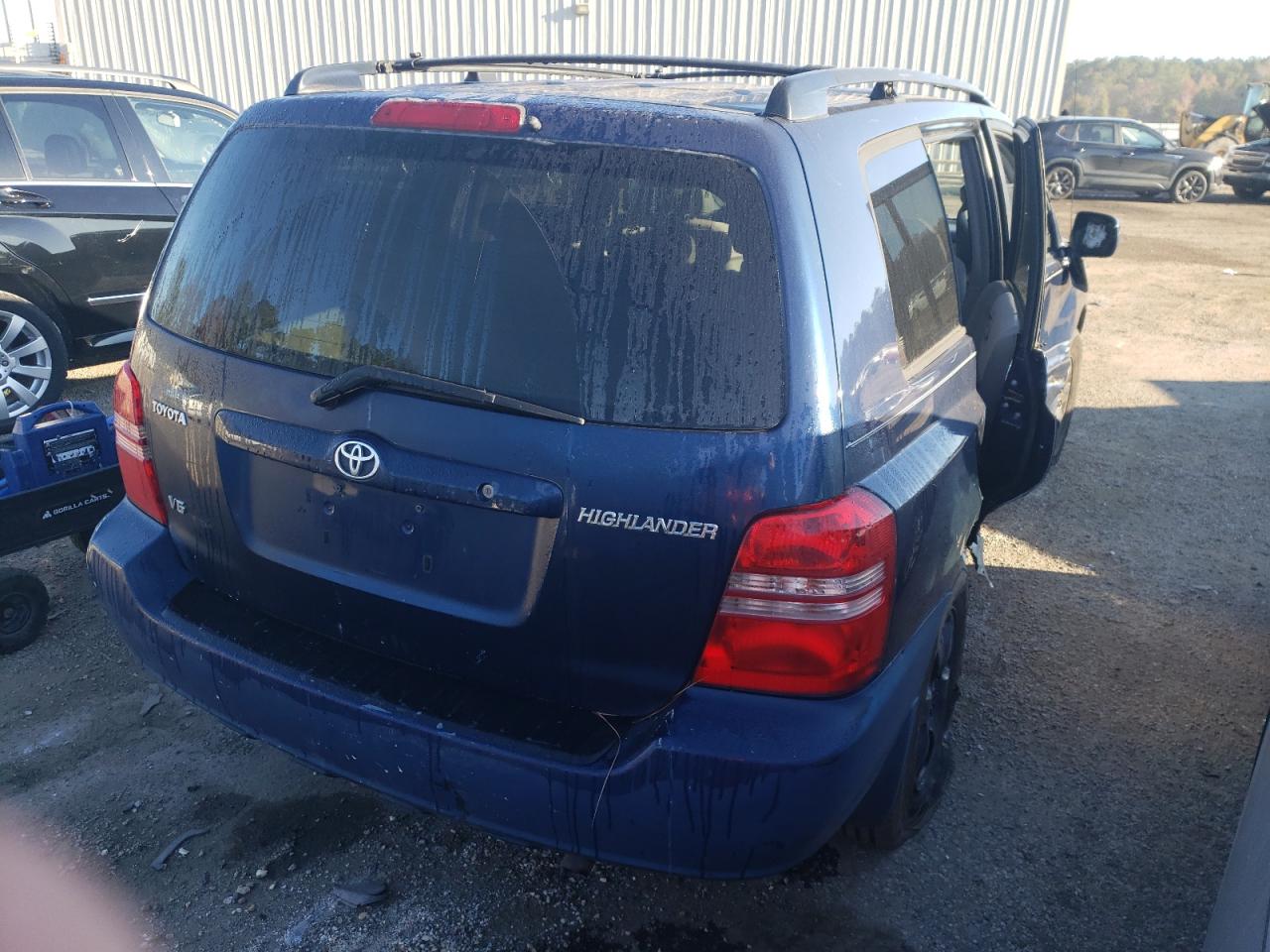 Foto 4 de la subasta – 2003 TOYOTA HIGHLANDER con VIN JTEHF21A030151926
