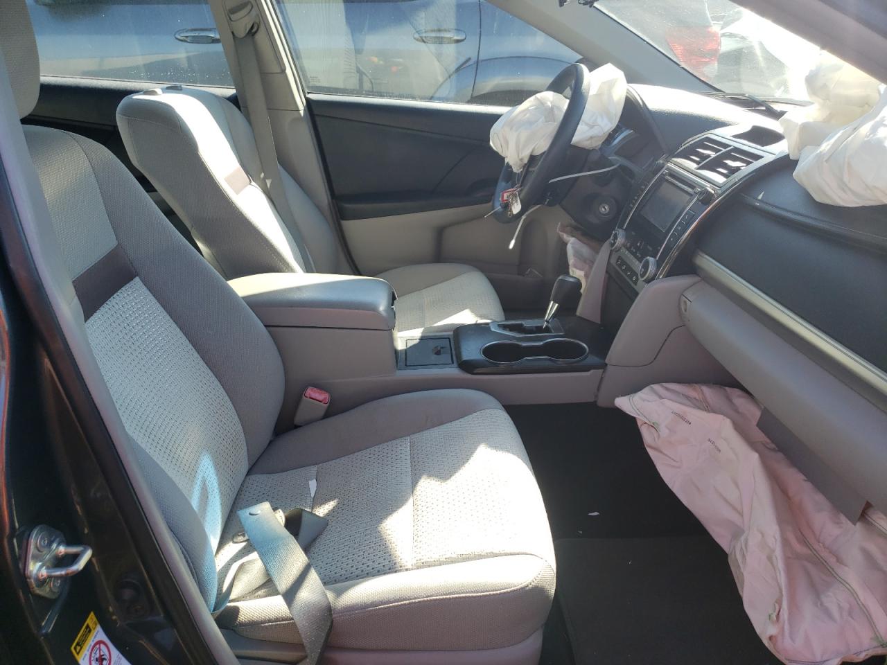 Photo 5 from auction – 2012 TOYOTA CAMRY with VIN 4T1BF1FK2CU188597