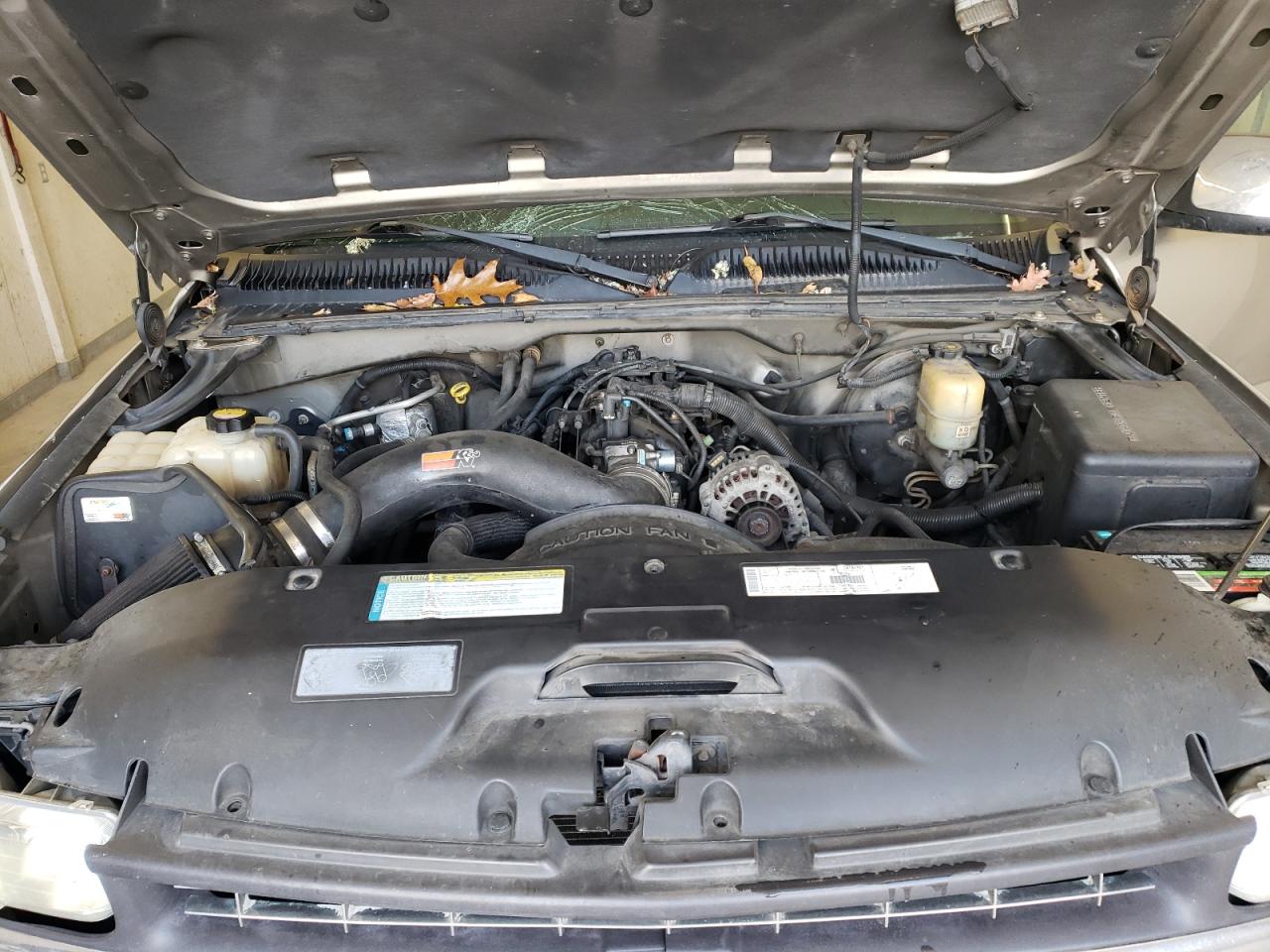 Photo 7 from auction – 2000 CHEVROLET SILVERADO with VIN 1GCEK19V5YE397076