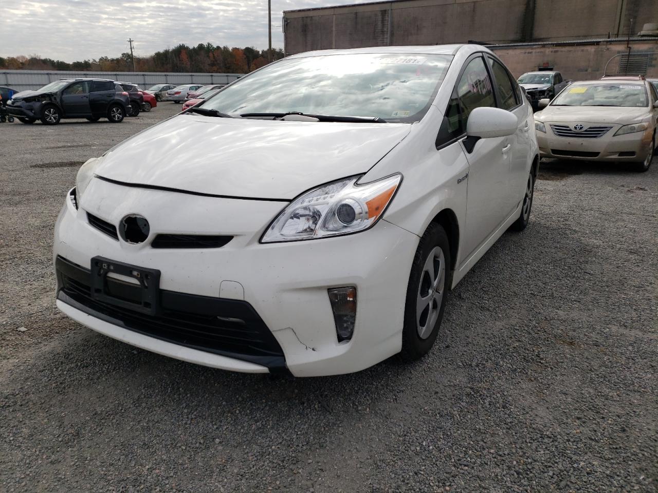 Photo 2 from auction – 2012 TOYOTA PRIUS with VIN JTDKN3DU2C5411030