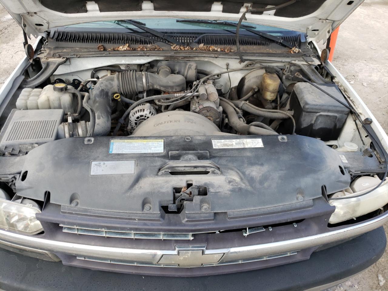 Photo 7 from auction – 2000 CHEVROLET SILVERADO with VIN 1GCEC14W3YE303449