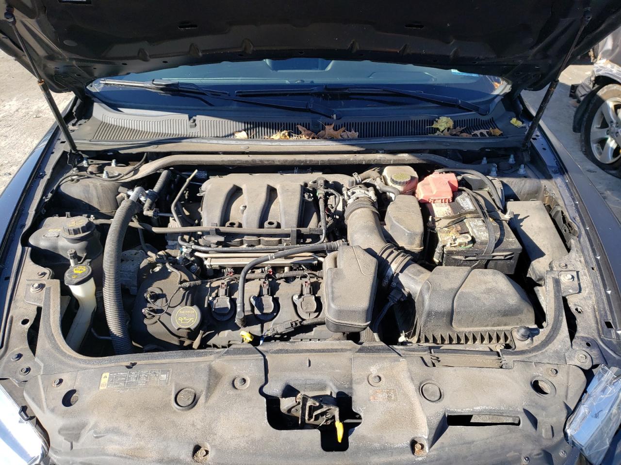 Photo 7 from auction – 2015 FORD TAURUS SEL with VIN 1FAHP2E89FG182330
