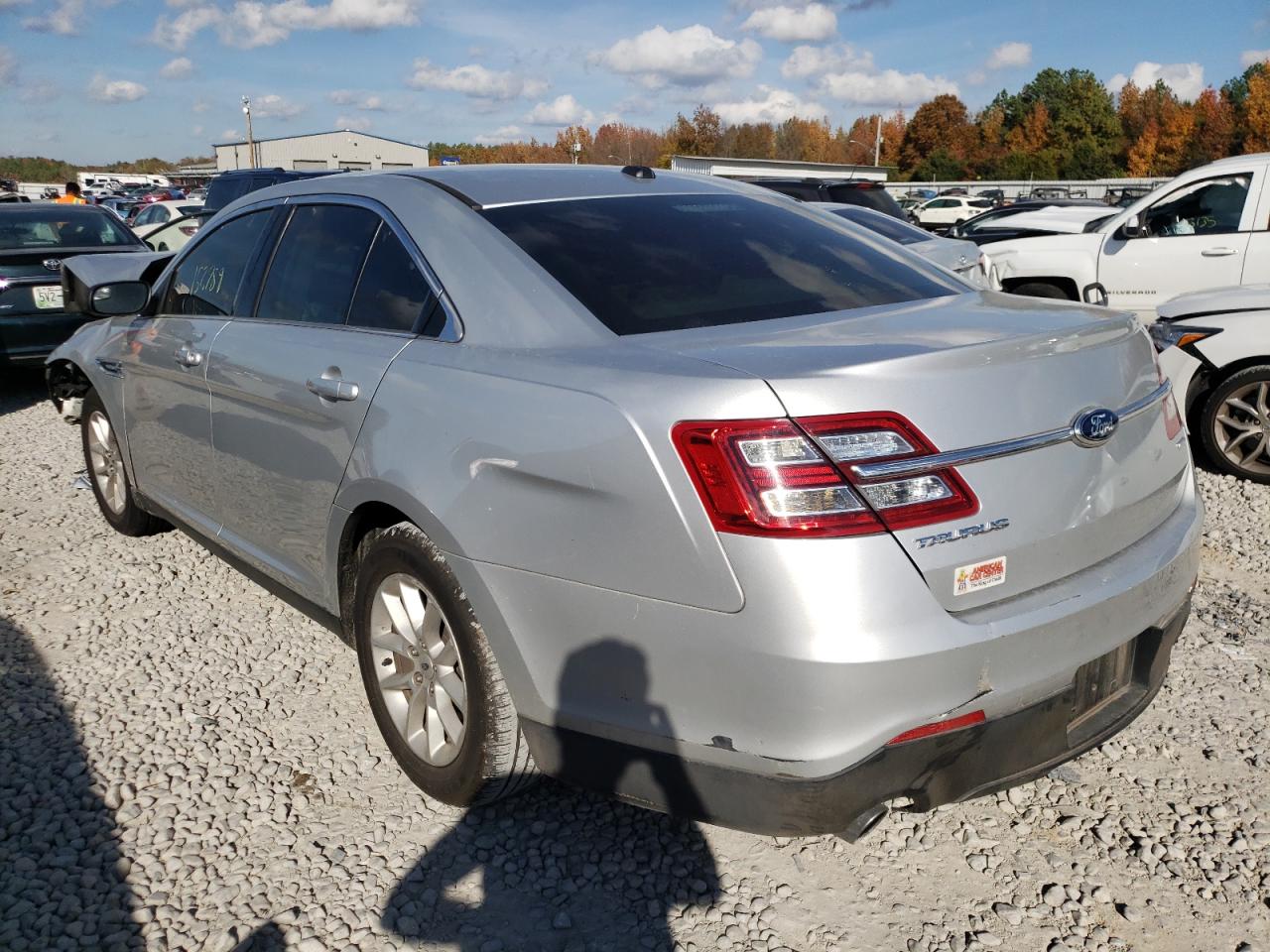 Фото 3 с аукциона – 2013 FORD TAURUS SE с VIN 1FAHP2D90DG182059