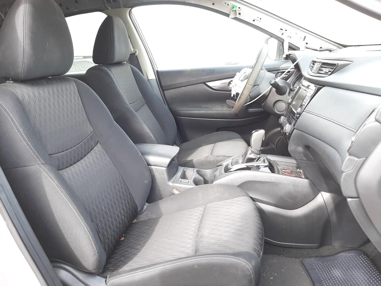 Photo 5 from auction – 2018 NISSAN ROGUE S with VIN KNMAT2MT0JP514841