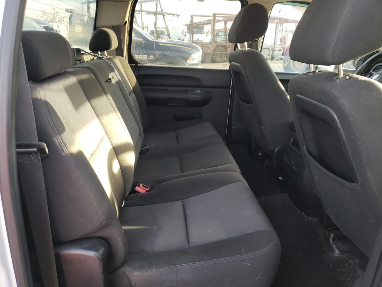 Photo 6 from auction – 2011 CHEVROLET SILVERADO with VIN 1GC4K0C88BF256884
