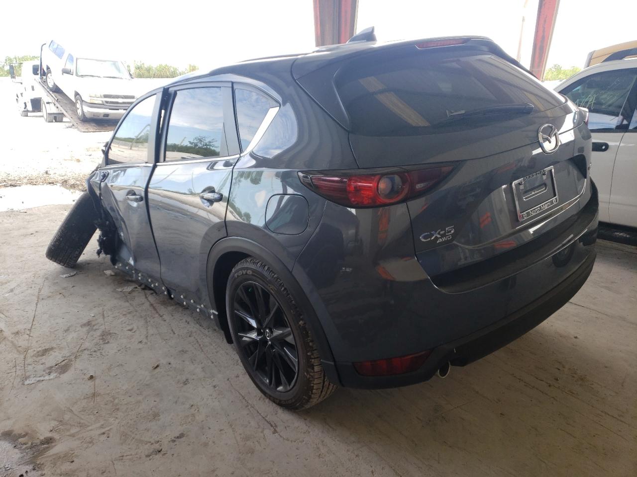 Photo 4 from auction – 2021 MAZDA CX-5 TOURI with VIN JM3KFBCM2M0452725