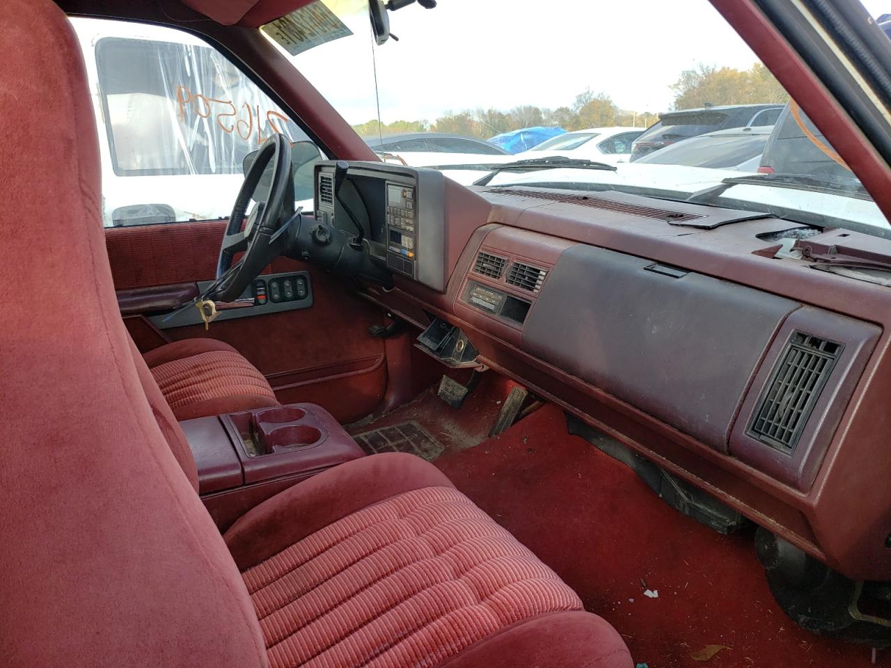 Foto 5 de la subasta – 1992 CHEVROLET GMT-400 C1 con VIN 2GCEC19K3N1125397