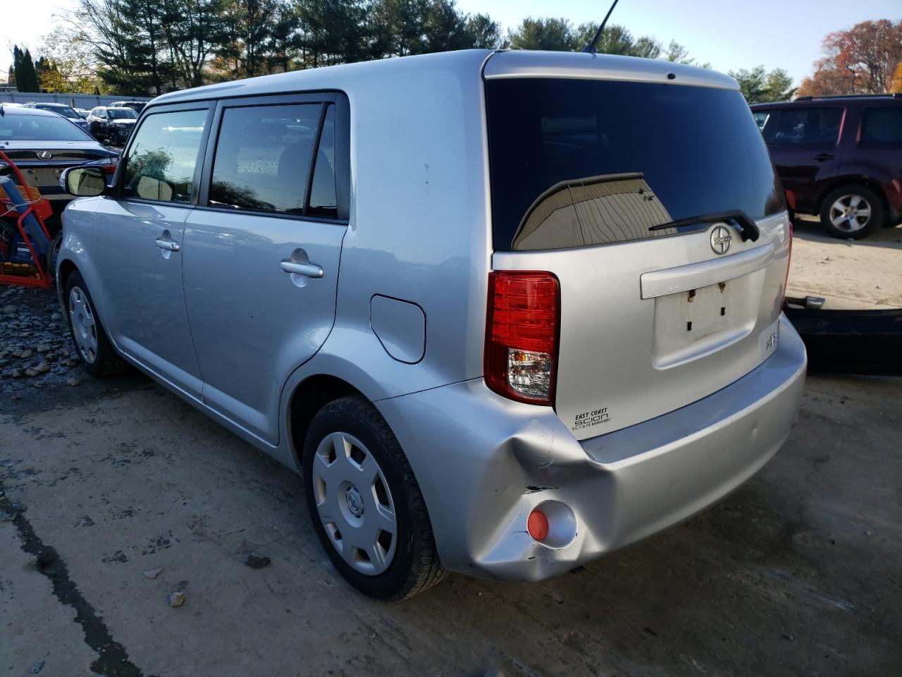 Photo 3 from auction – 2012 TOYOTA SCION XB with VIN JTLZE4FE5CJ006950