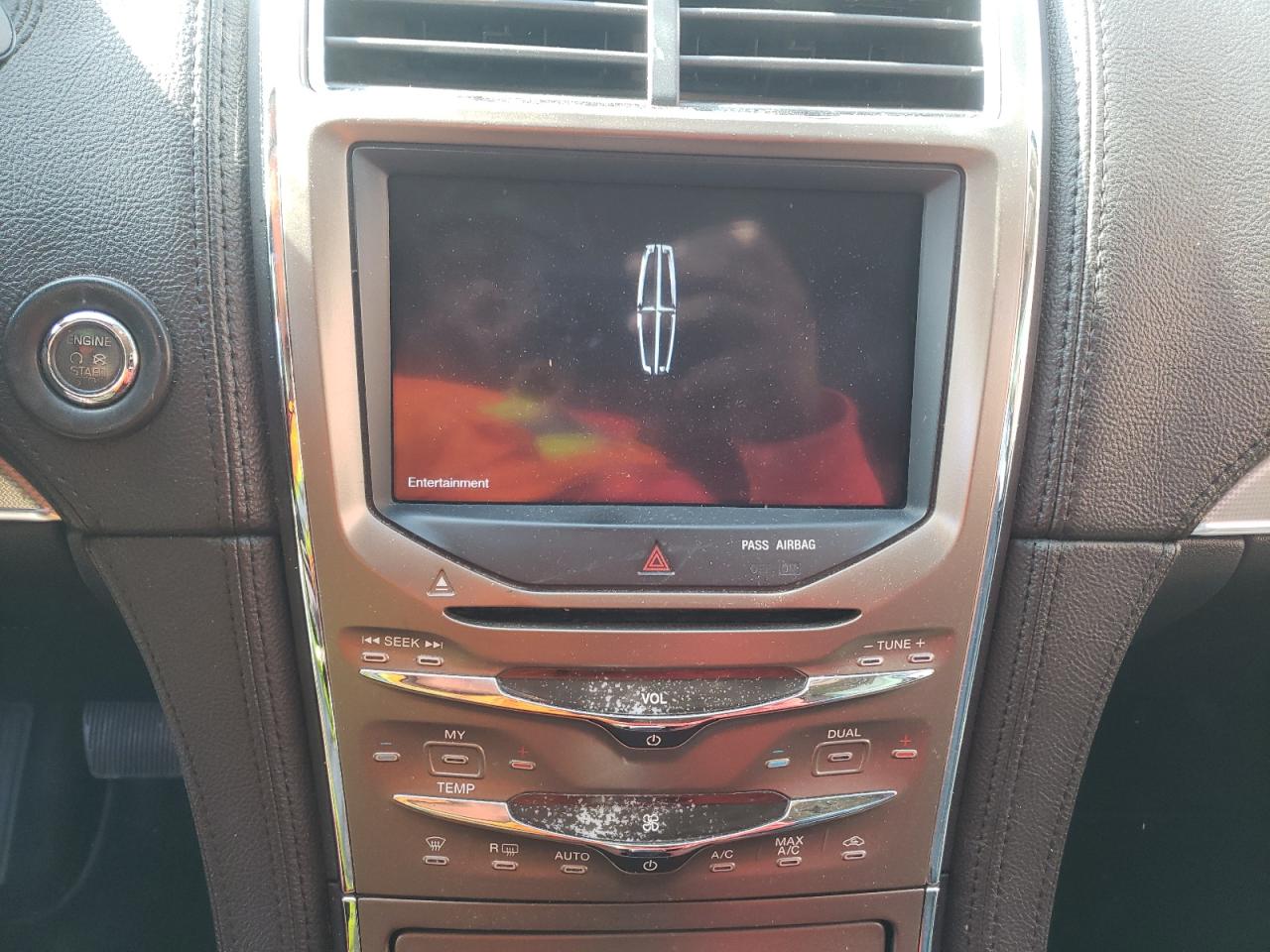 Photo 9 from auction – 2012 LINCOLN MKX with VIN 2LMDJ6JK3CBL17047