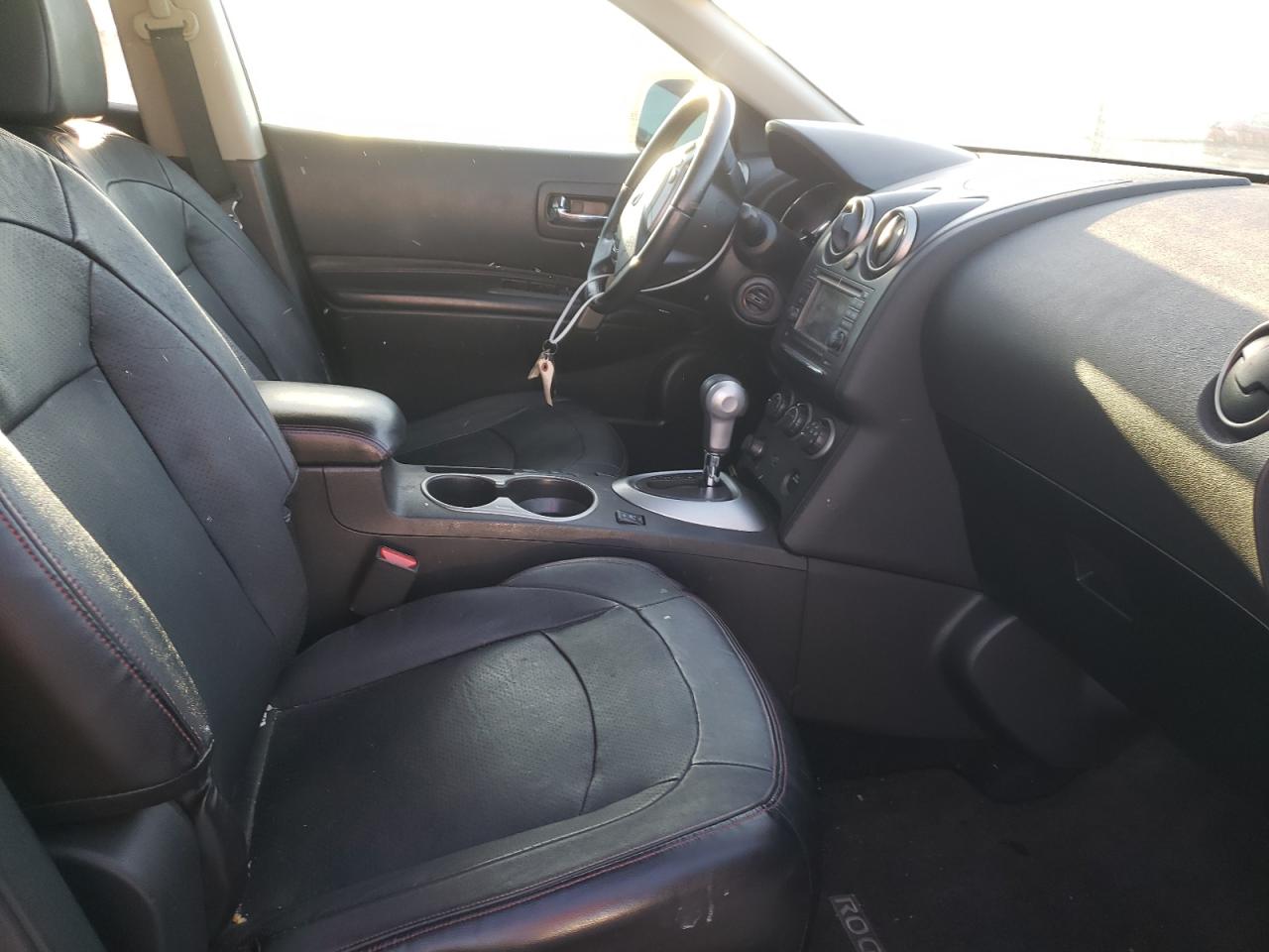 Photo 5 from auction – 2012 NISSAN ROGUE S with VIN JN8AS5MT1CW300460