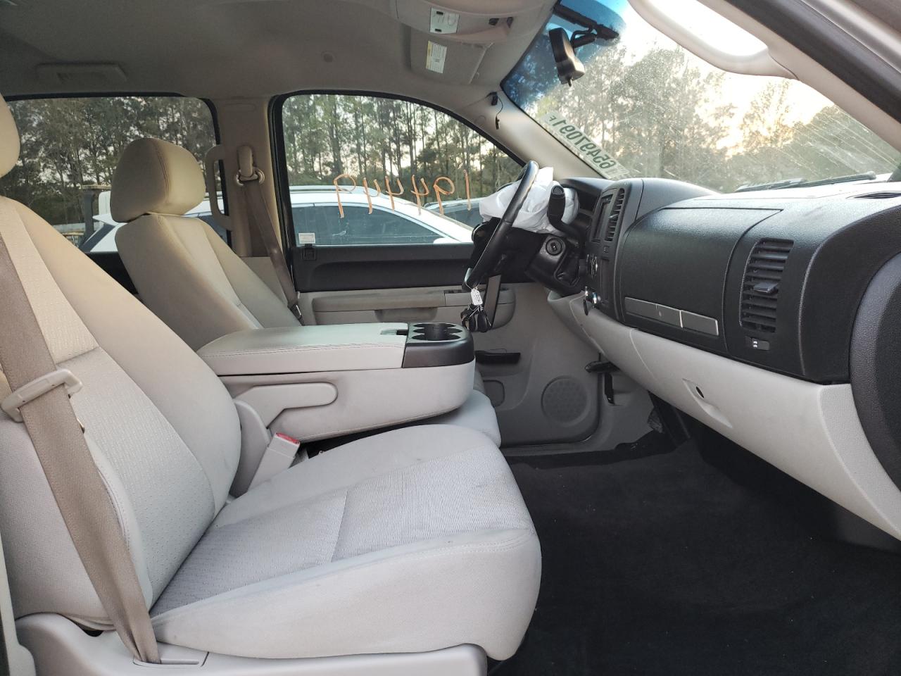 Photo 5 from auction – 2010 CHEVROLET SILVERADO with VIN 3GCRKSE38AG226039