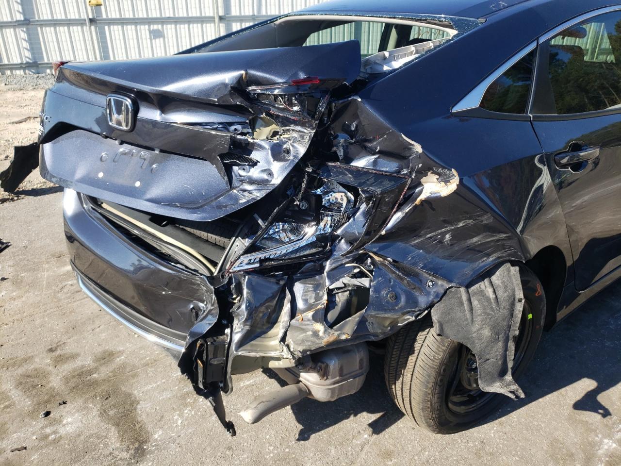 Photo 9 from auction – 2021 HONDA CIVIC LX with VIN 2HGFC2F63MH557013