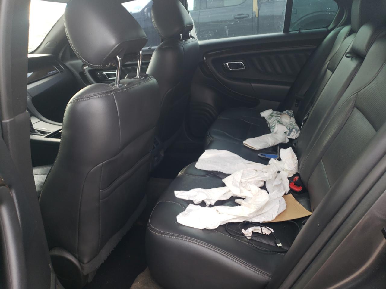 Photo 6 from auction – 2014 FORD TAURUS LIM with VIN 1FAHP2F82EG176592