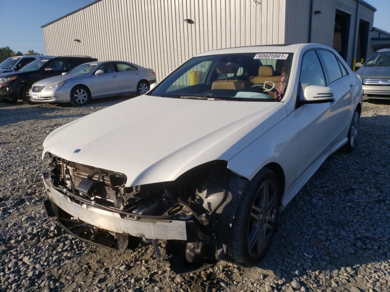 Photo 2 from auction – 2010 MERCEDES-BENZ E 550 with VIN WDDHF7CB6AA183719