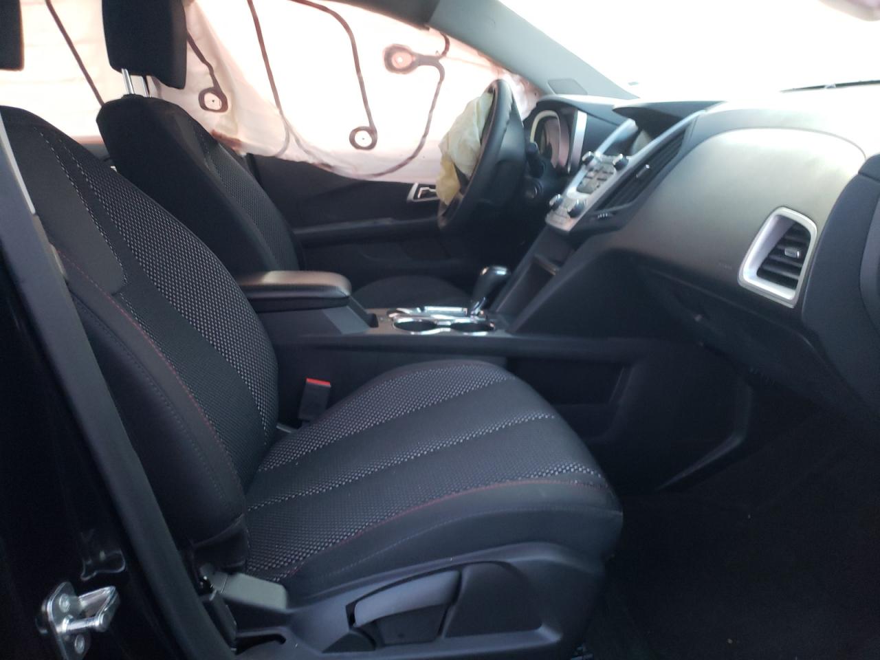 Photo 5 from auction – 2017 CHEVROLET EQUINOX LS with VIN 2GNFLEEK4H6122914